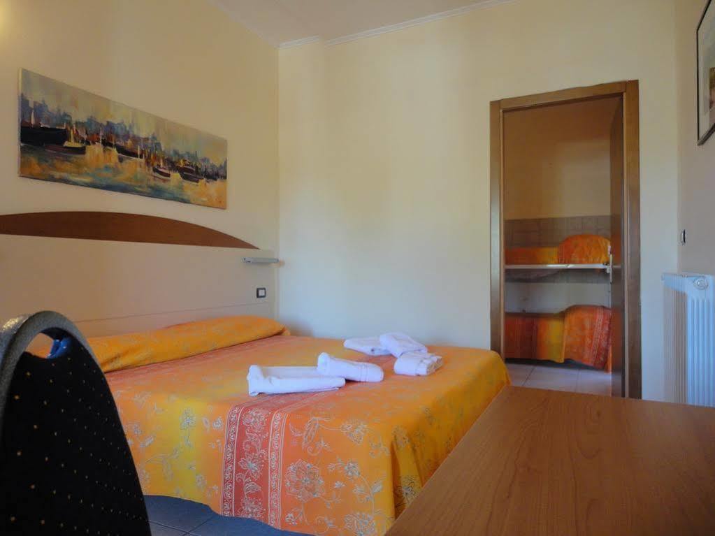 Residence Parco Del Sole Роди Гарганико Екстериор снимка