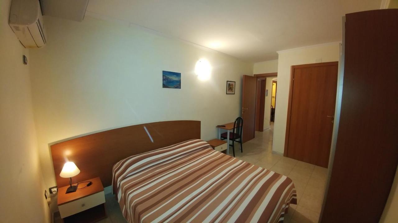 Residence Parco Del Sole Роди Гарганико Екстериор снимка